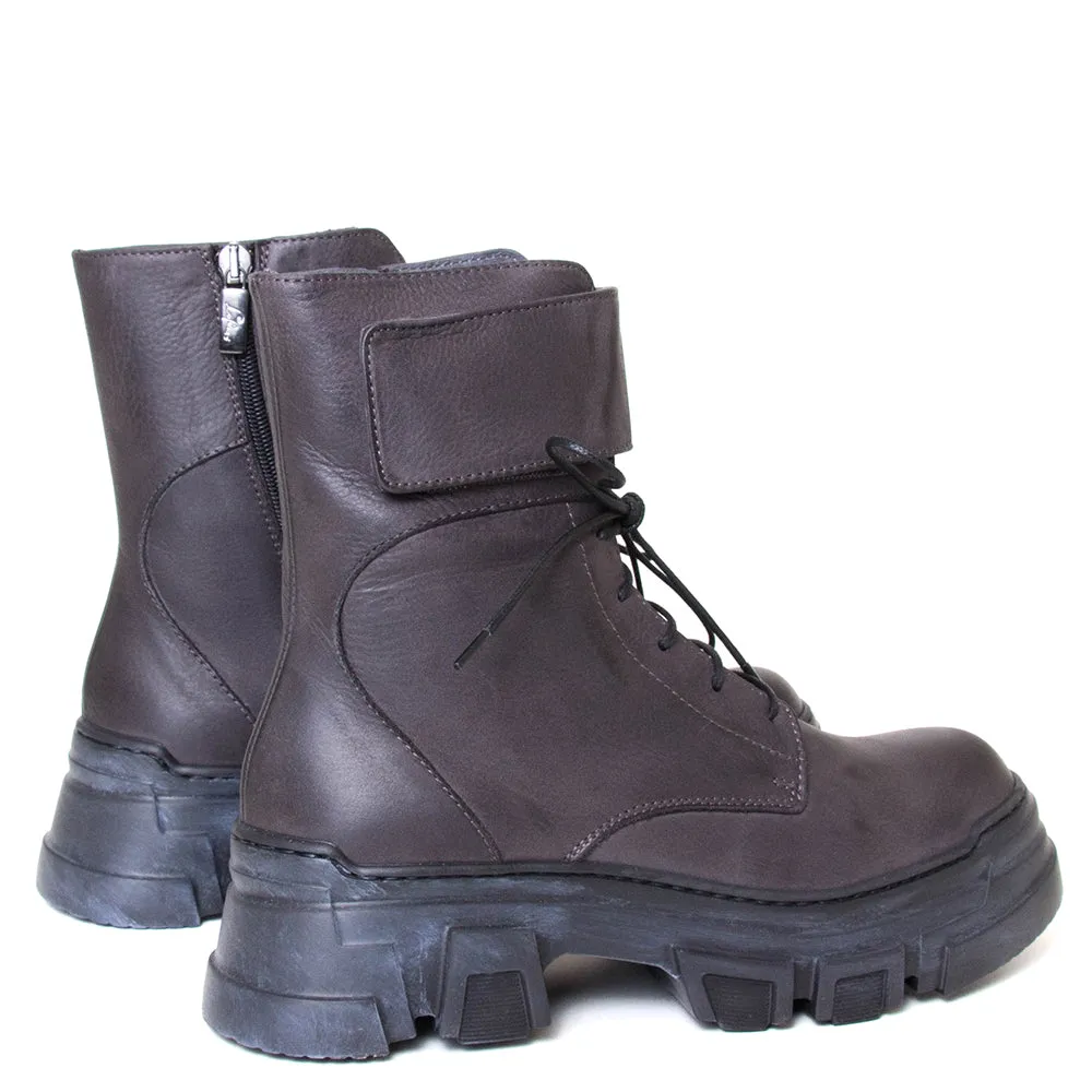 1030 Women's Platform Leather Combat Boot