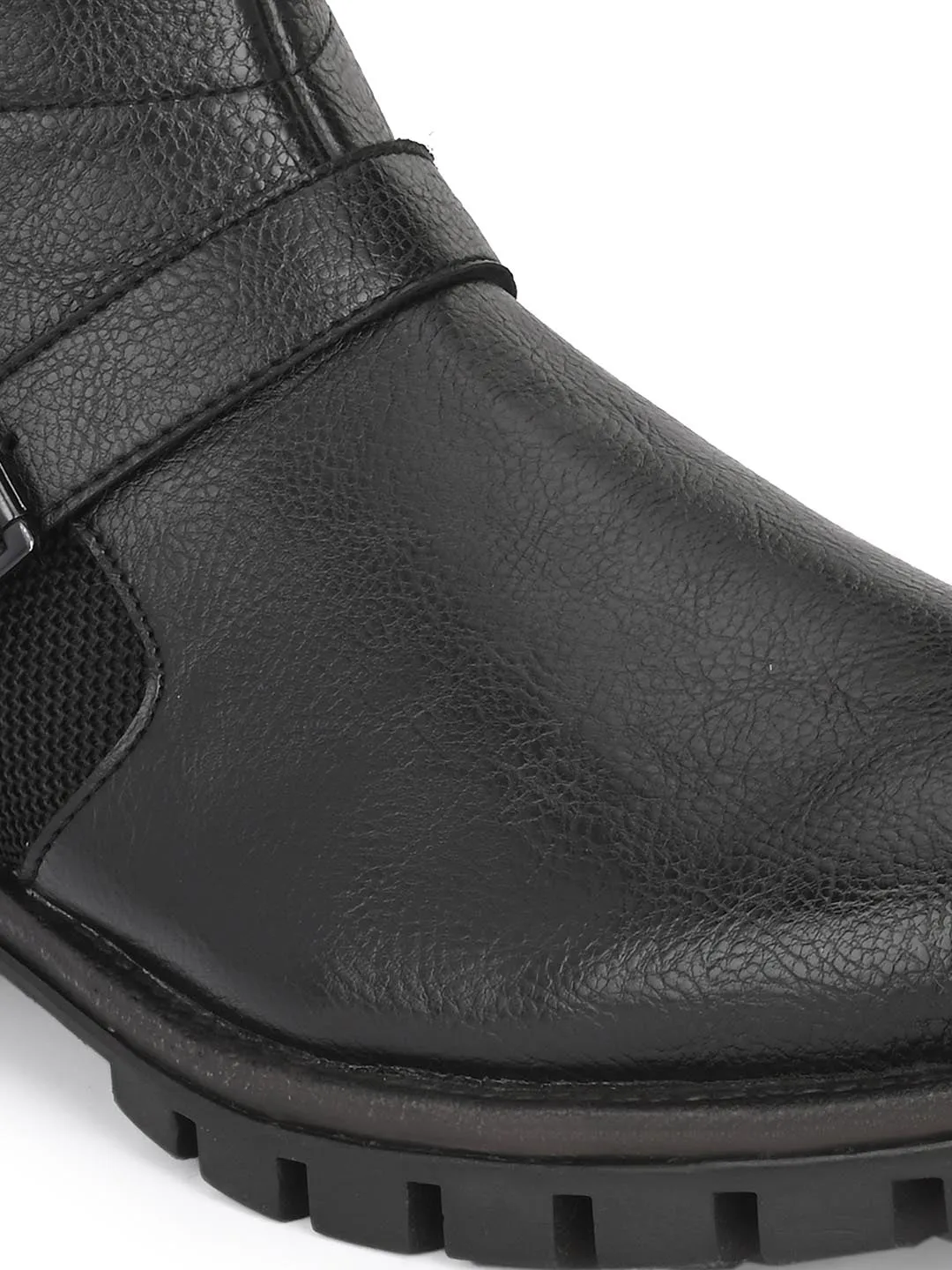 Alberto Torresi Ankel Higth And Zipper Boot With Metal Accent For Men