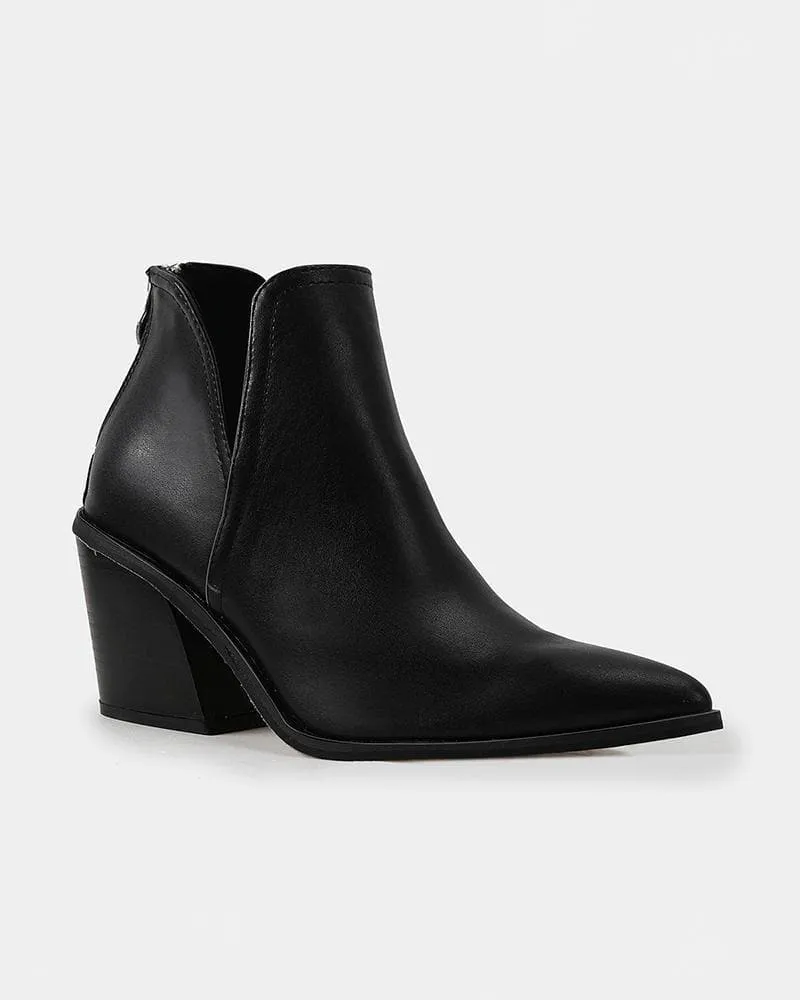 Color-Blocking Pointed Toe Chunky Heel Ankle Boots