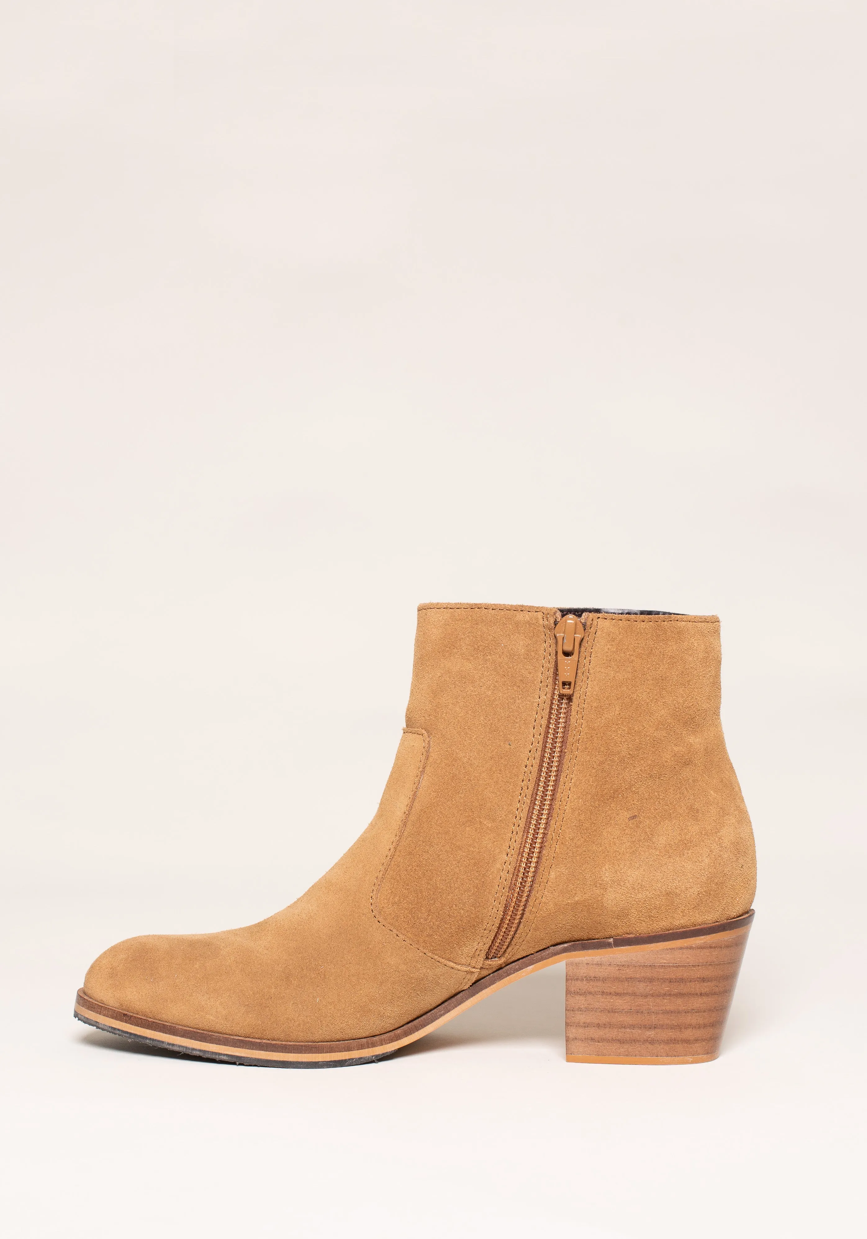 Heeled Chelsea Boots