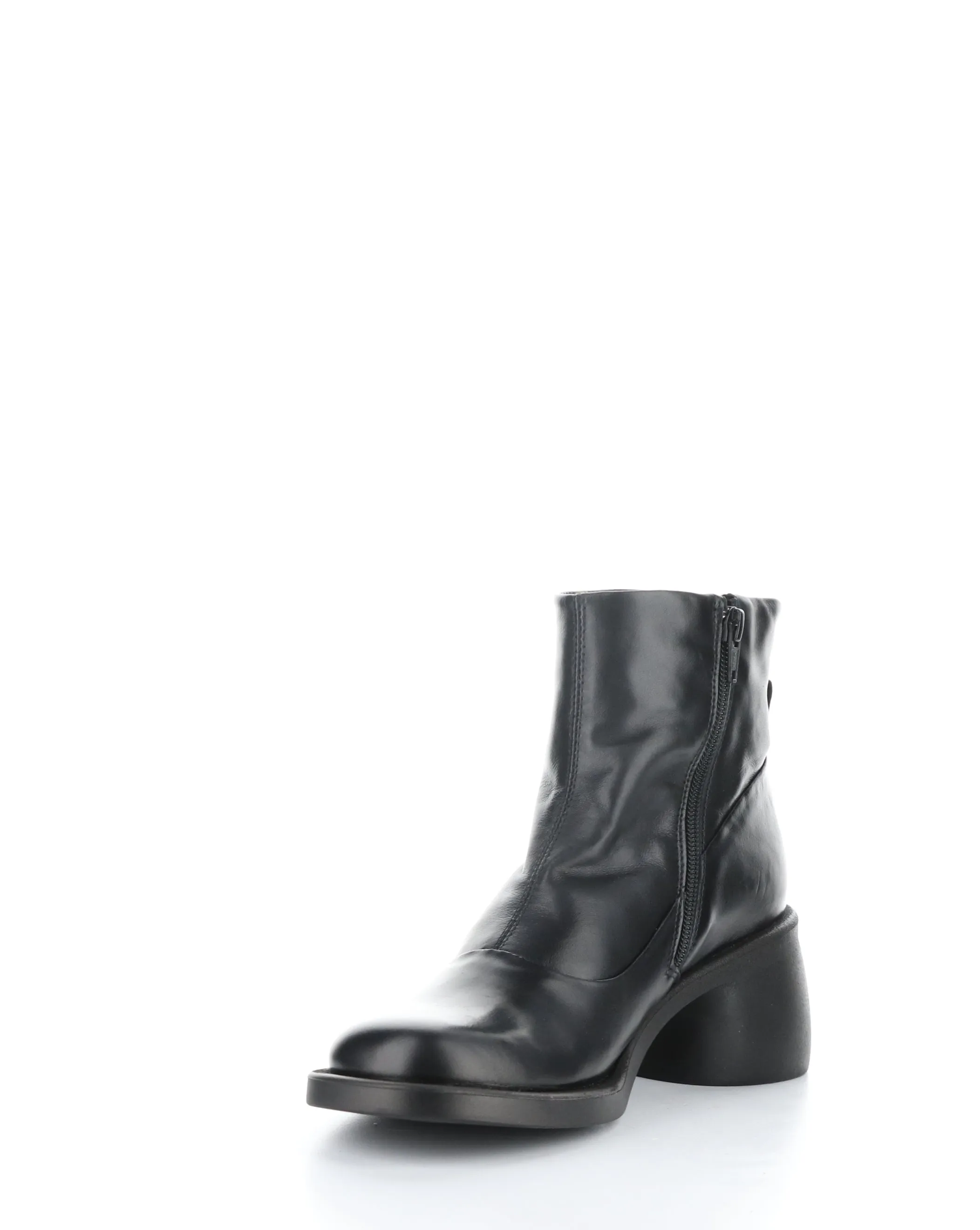 HINT003FLY 000 BLACK Round Toe Boots