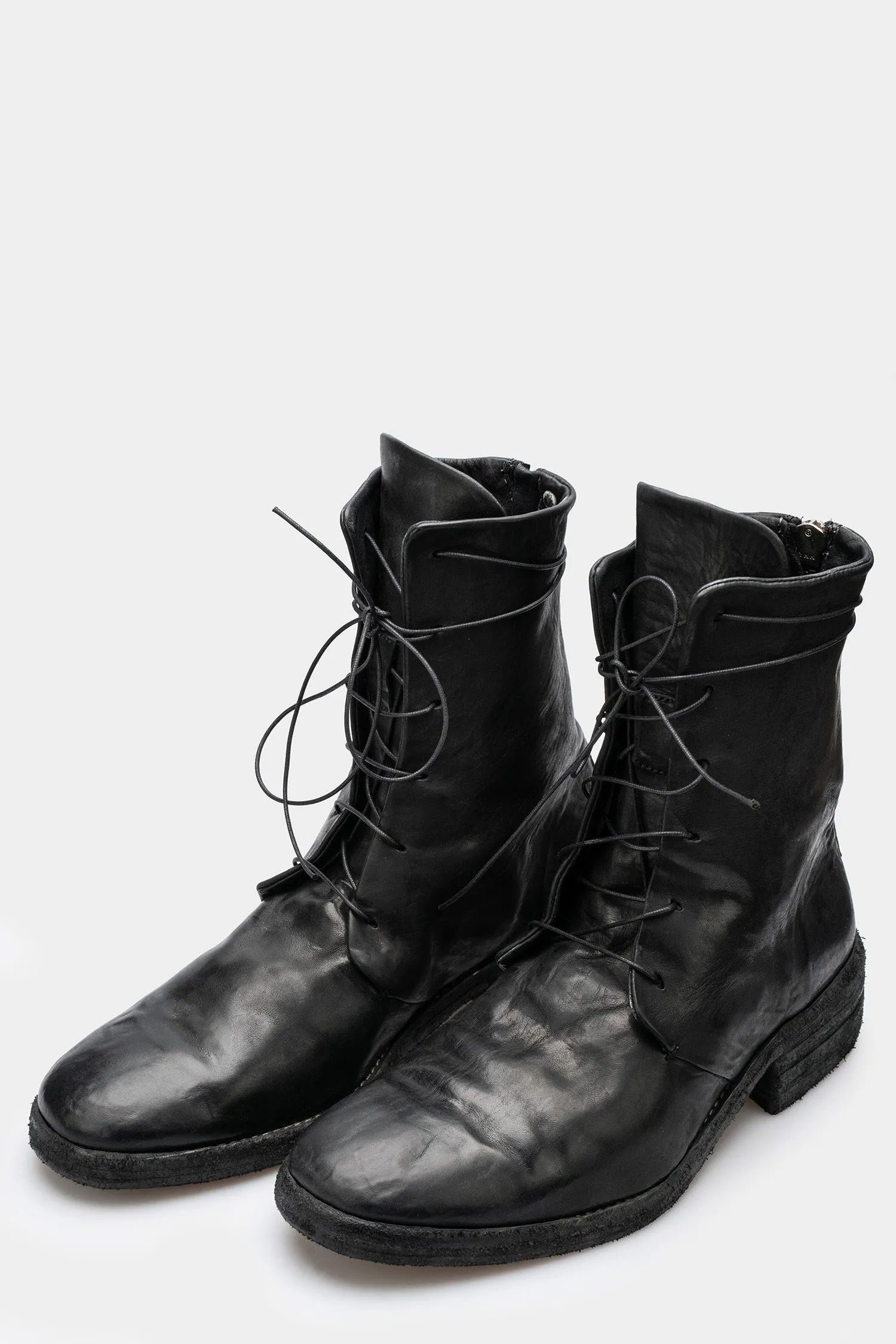 Laced leather boots