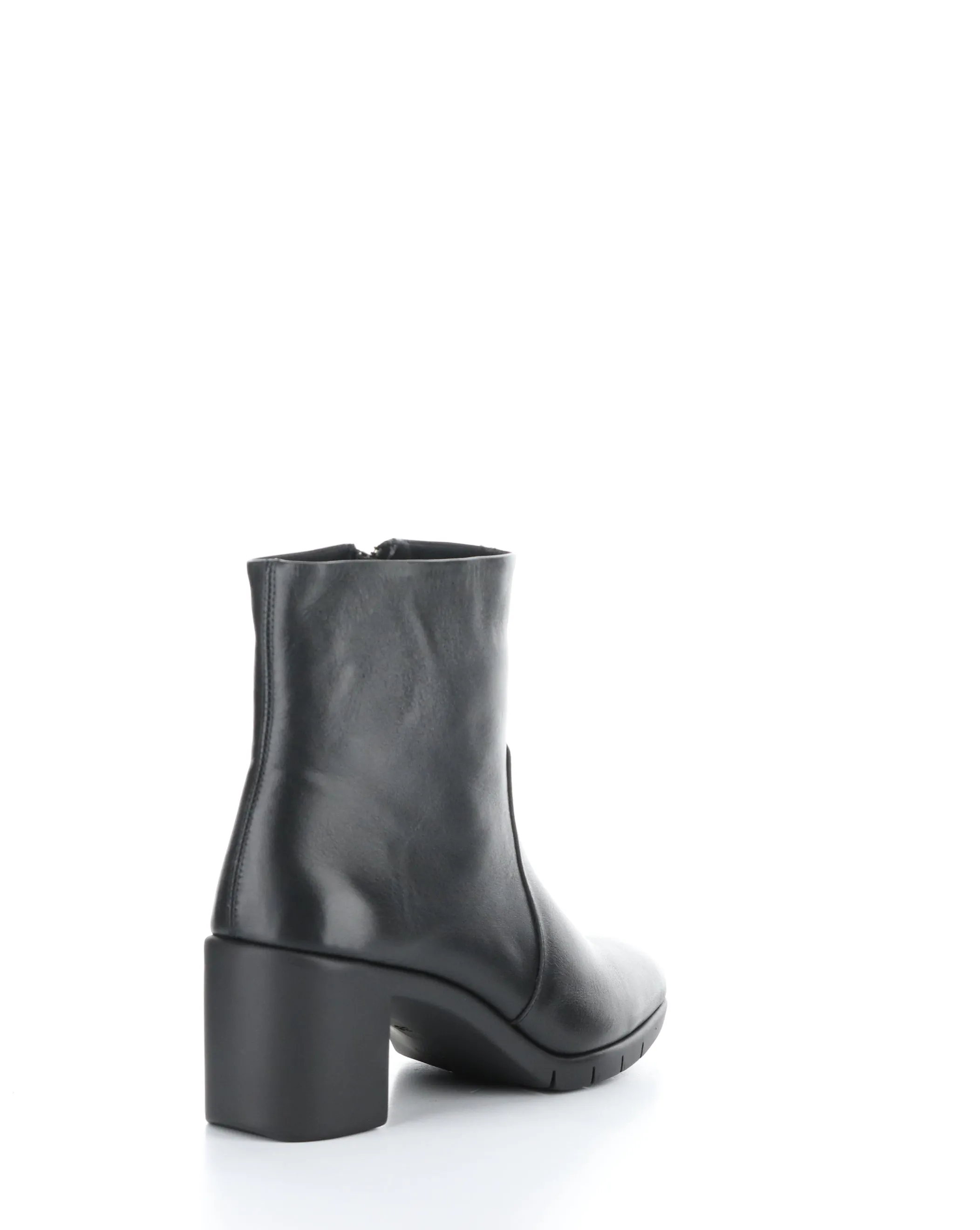 LIVE WELL BLACK Round Toe Boots