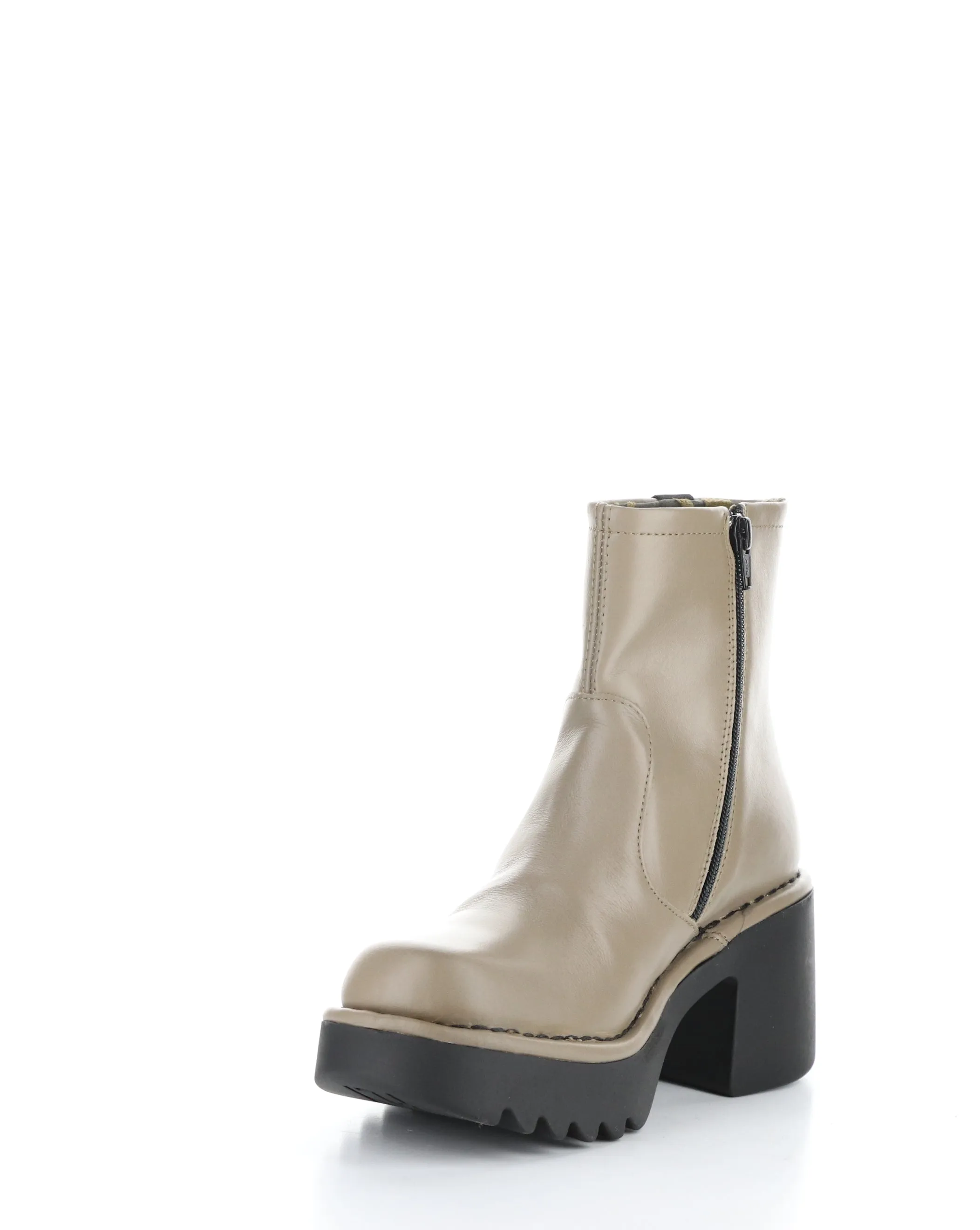 MOGE250FLY 005 TAUPE Round Toe Boots