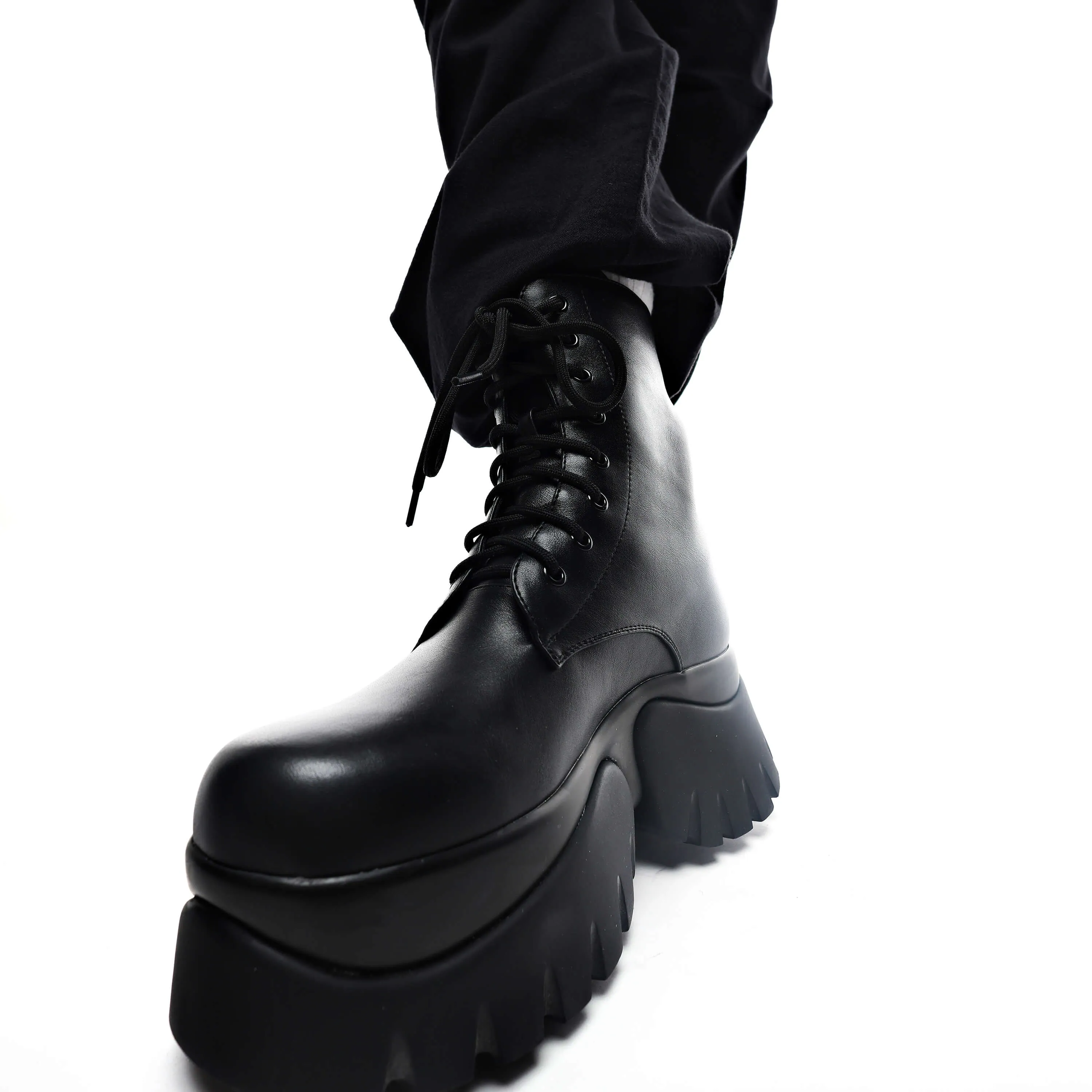 Rancor Vilun Black Lace up Boots