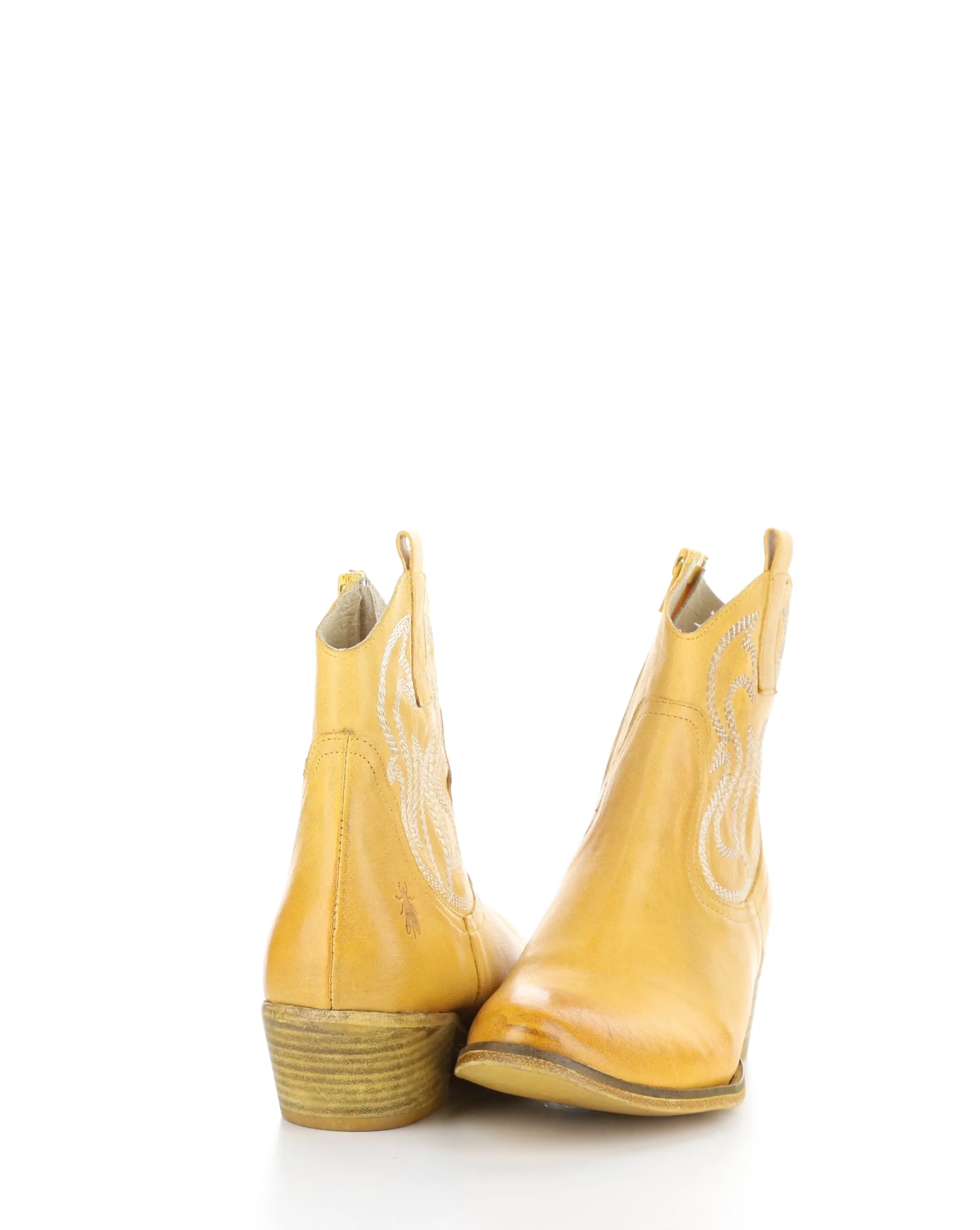 WAMI092FLY 002 YELLOW Round Toe Boots