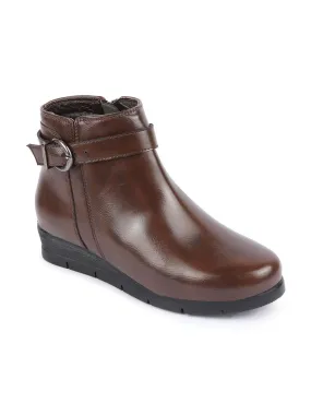 Women Brown High Ankle Broad Feet Side Zipper Closure Casual Buckle Boots